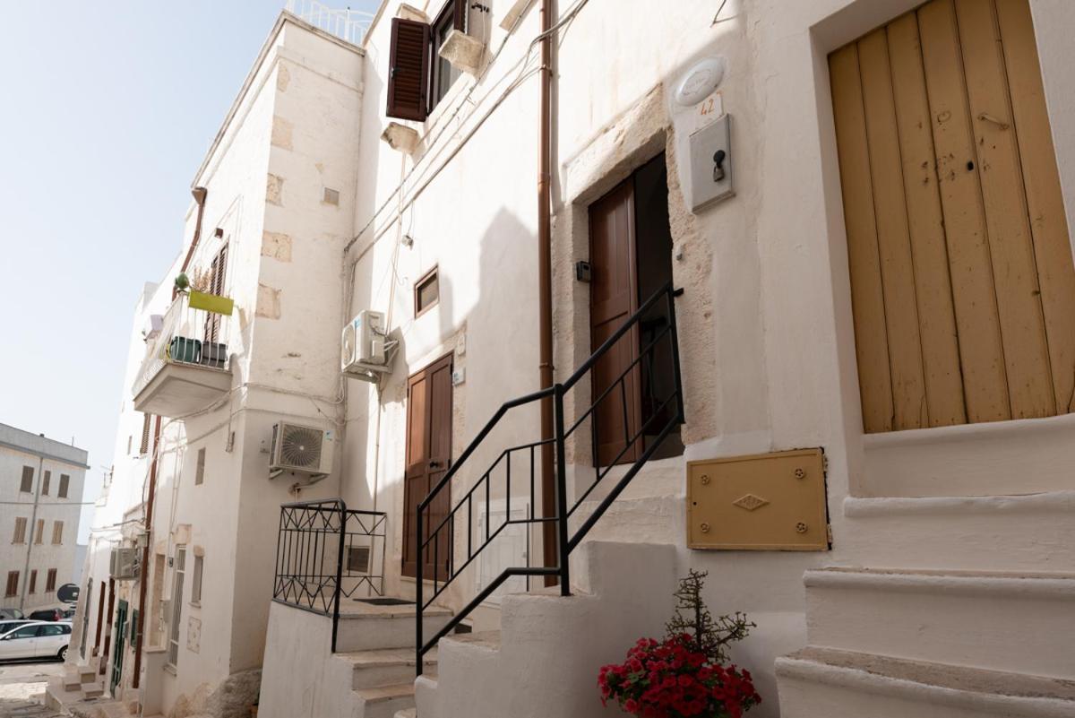Casa Flanc - Charme Storico Nel Centro Di Ostuni Villa Exterior foto